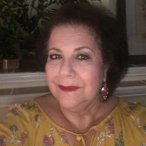 Meet your Posher, Linda